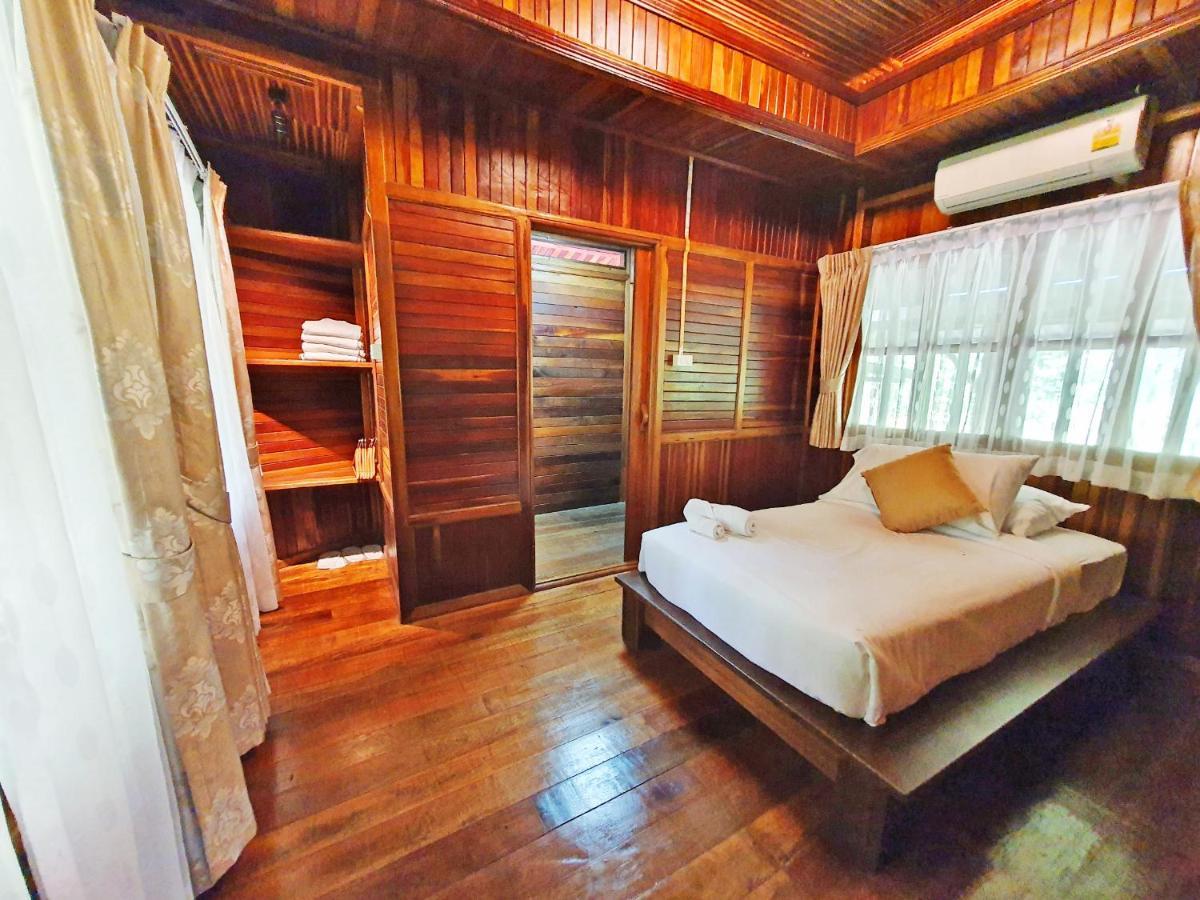 Ban Suansin Hotel Phang Nga Buitenkant foto